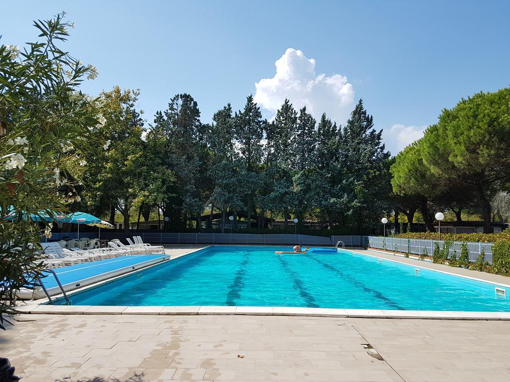 Villaggio Accademia 체제나티코 외부 사진